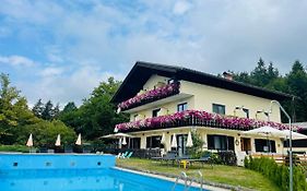 Pension Waldschenke Am Woerthersee